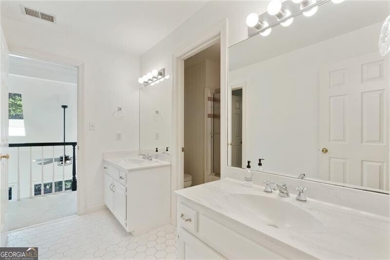 5602 Asheforde Lane Marietta - 38