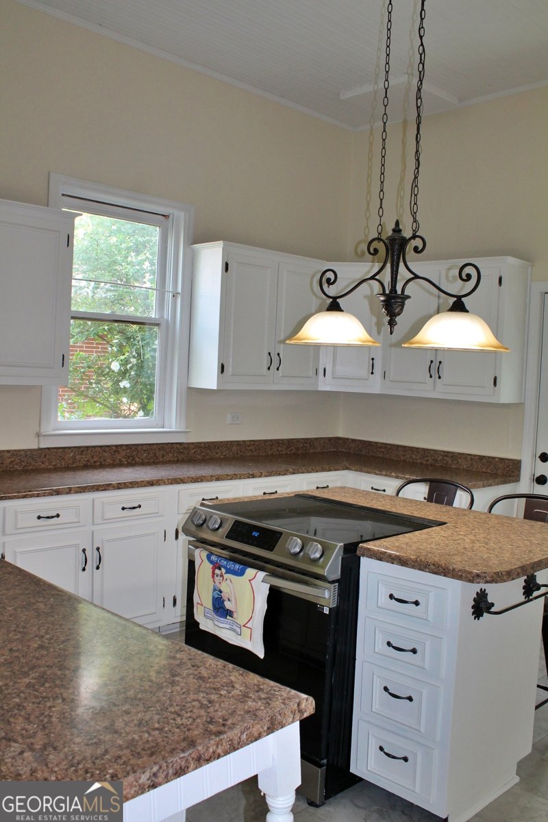 120 Holmes Street Barnesville - 14