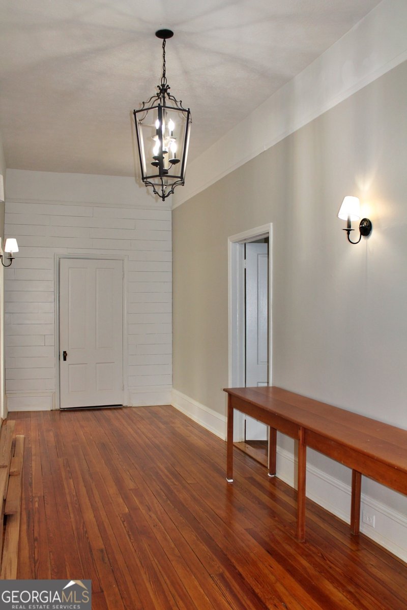 120 Holmes Street Barnesville - 5