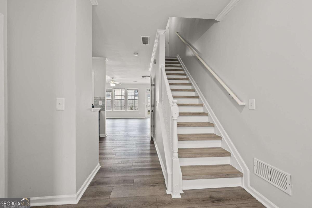 1510 PARAMOUNT Lane Sugar Hill - 2