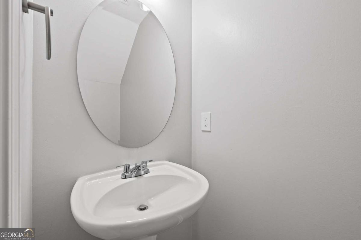 1510 PARAMOUNT Lane Sugar Hill - 8