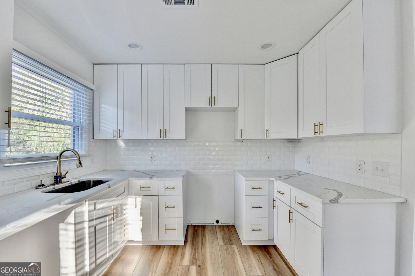 2502 Tupelo Street Atlanta - 28