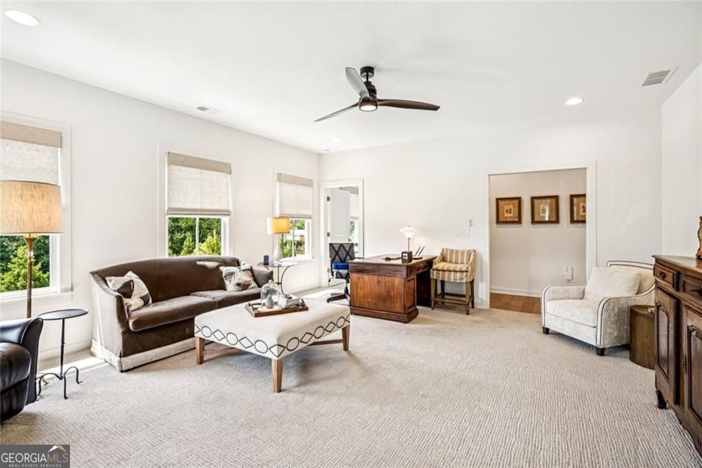 1057 Crossroads Trail Milton - 32