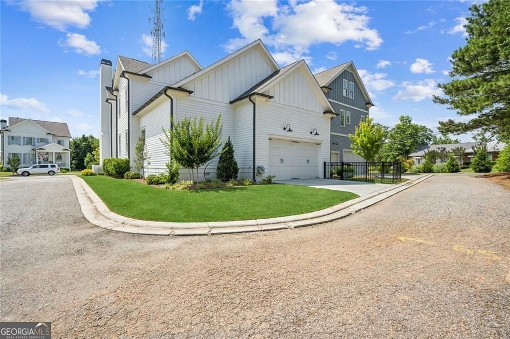 1057 Crossroads Trail Milton - 36