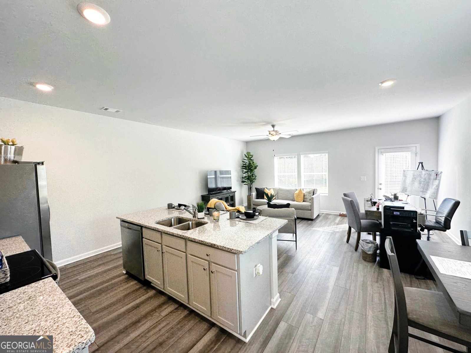 156 Village Green Drive Adairsville - 36