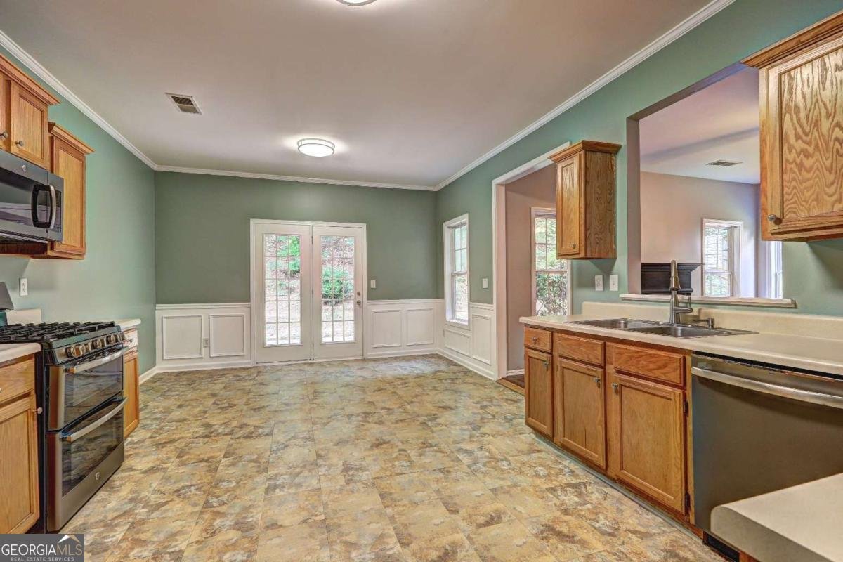 112 Lexington Parke Drive Woodstock - 12