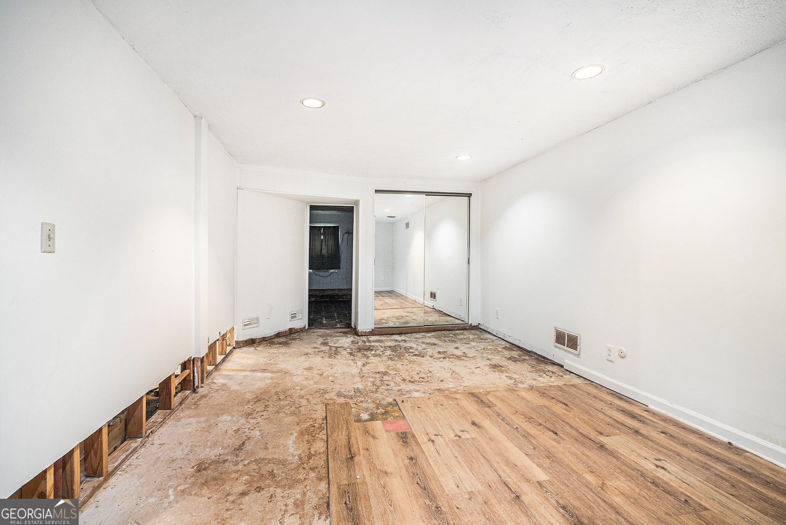 2875 Monterey Drive Decatur - 16