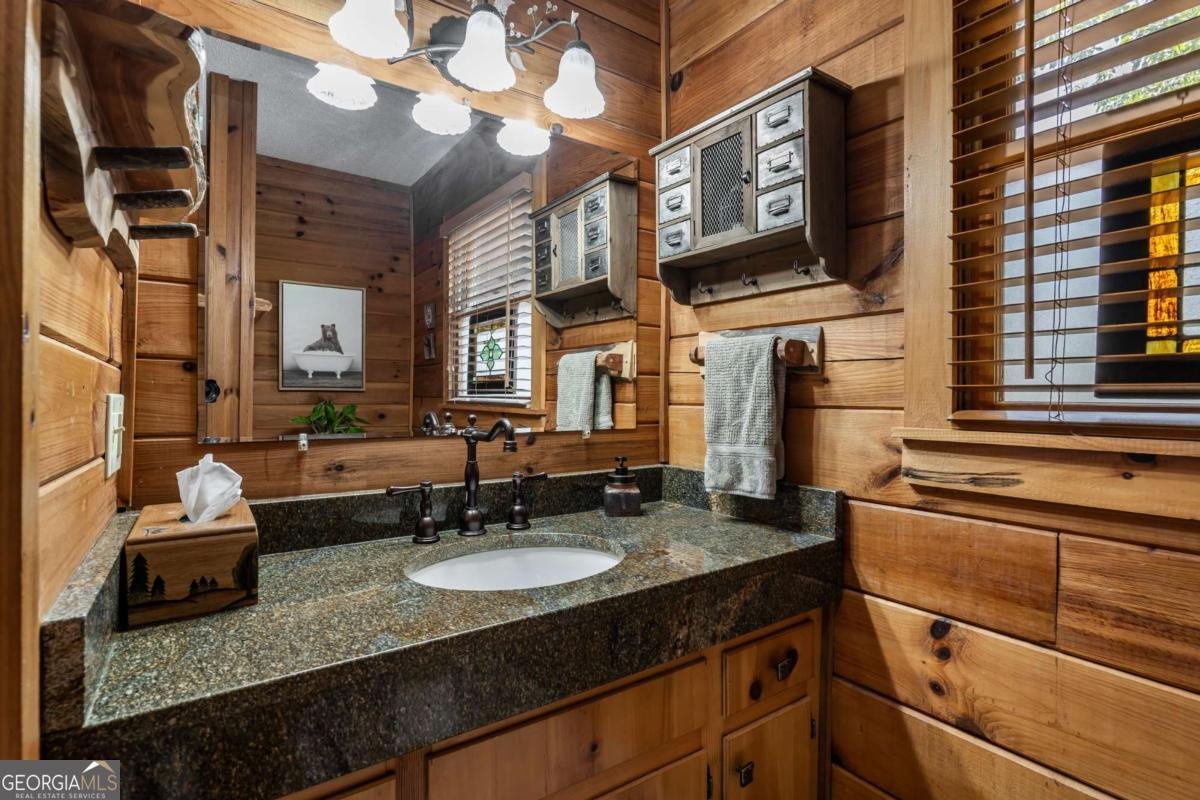 371 Little Rock Creek Court Cherry Log - 31