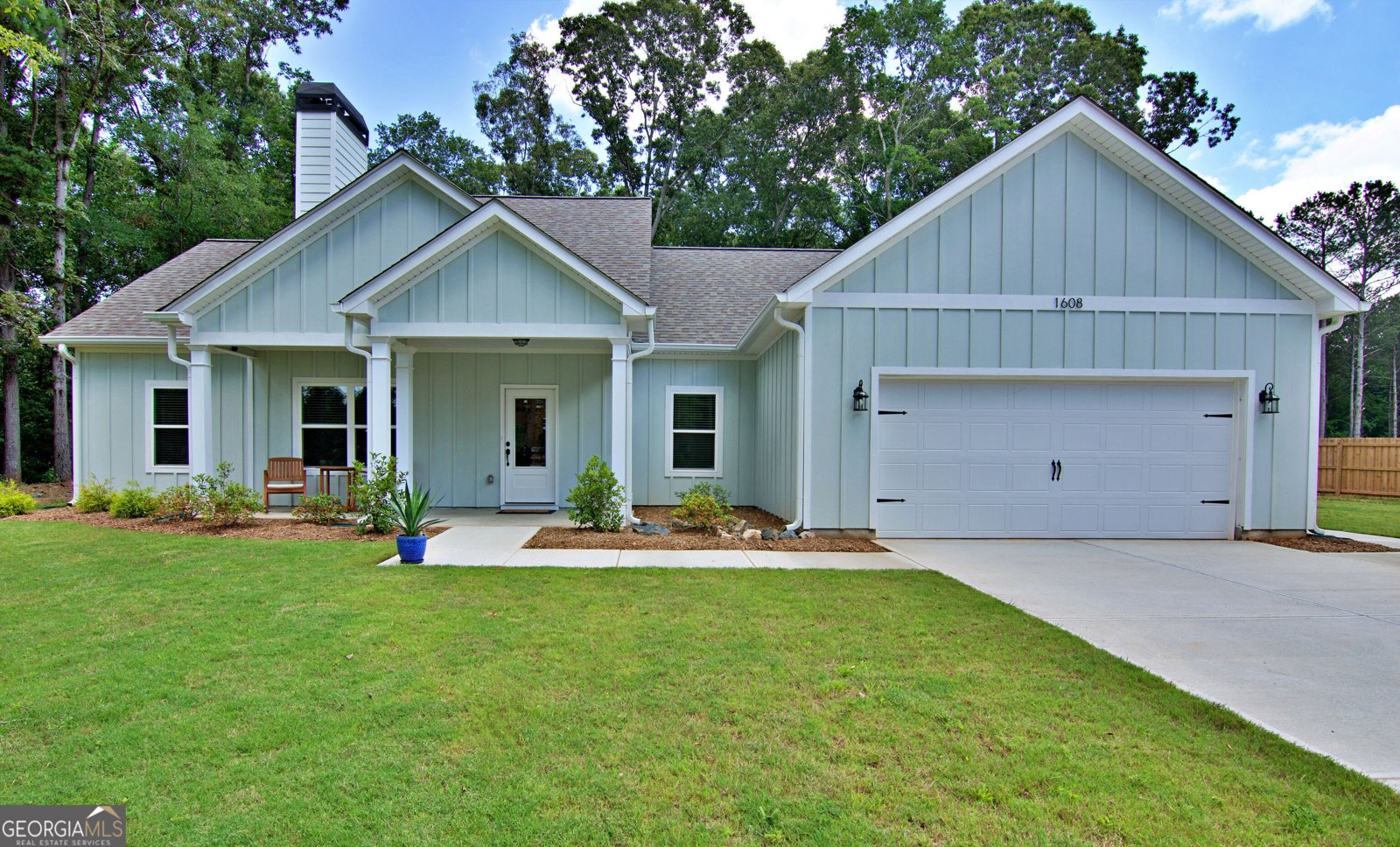 1608 Rock Springs Road Lavonia - 1