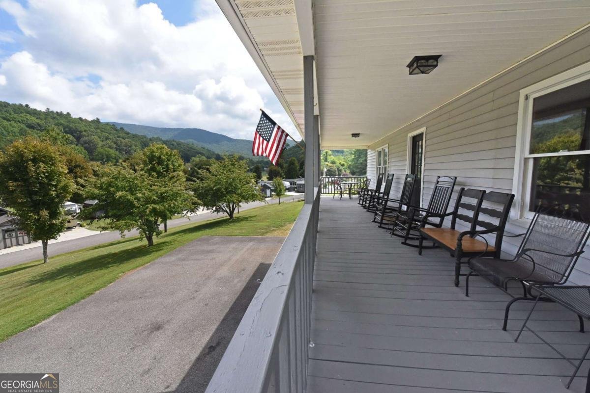 17 Lauren Drive Blairsville - 46