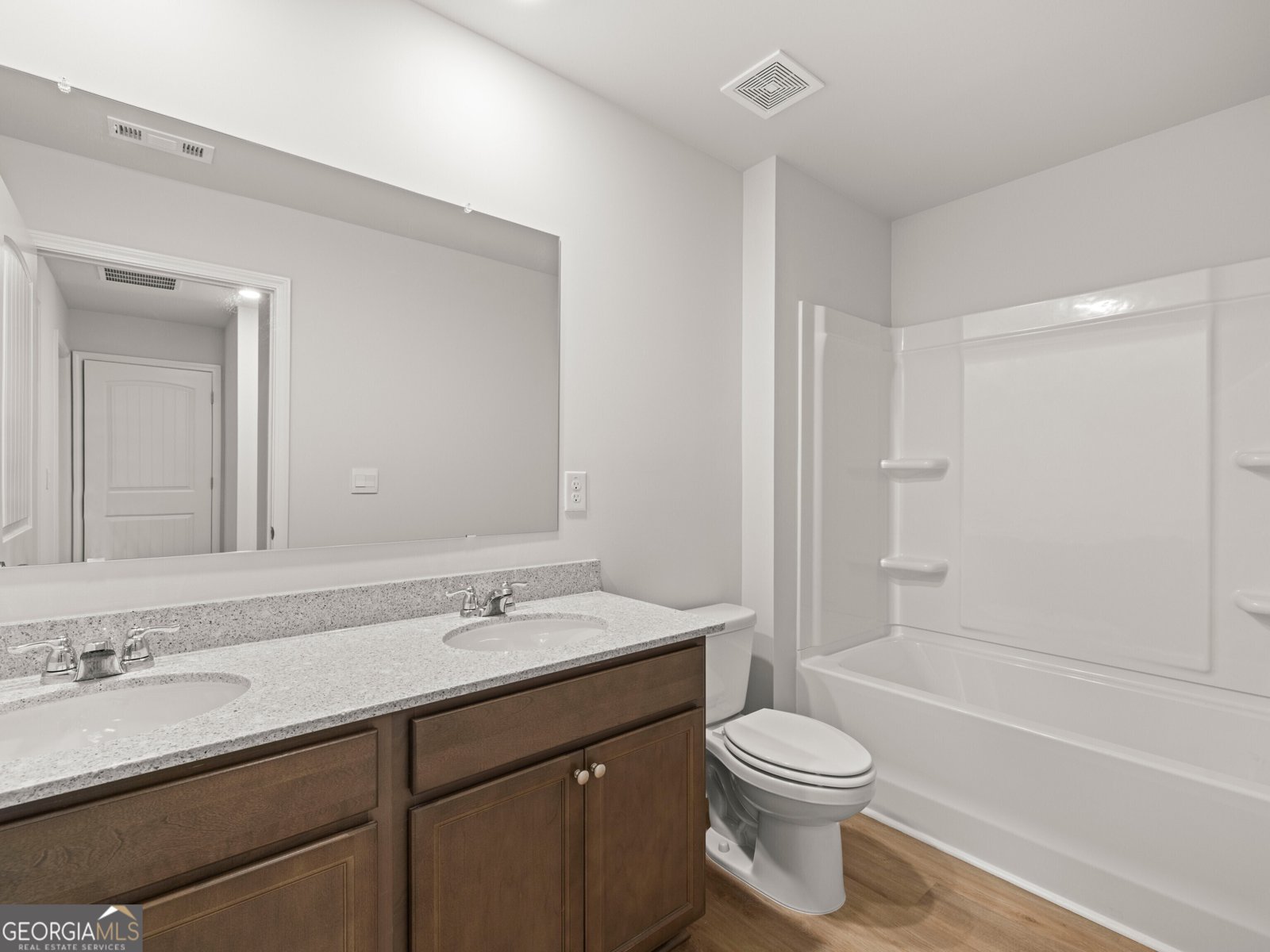 4144 Kestrel Court Gainesville - 28
