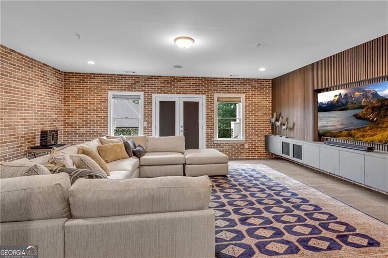 6445 Lucent Lane Atlanta - 31