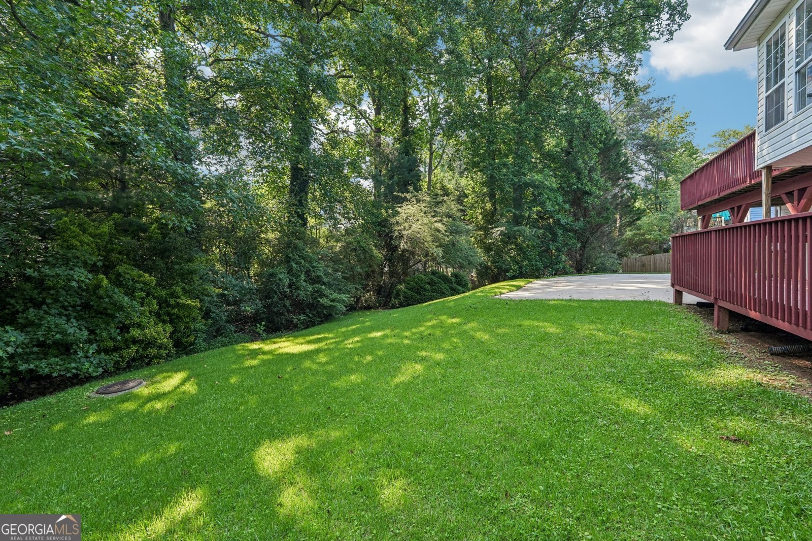 6841 Fairway Ridge Drive Douglasville - 25