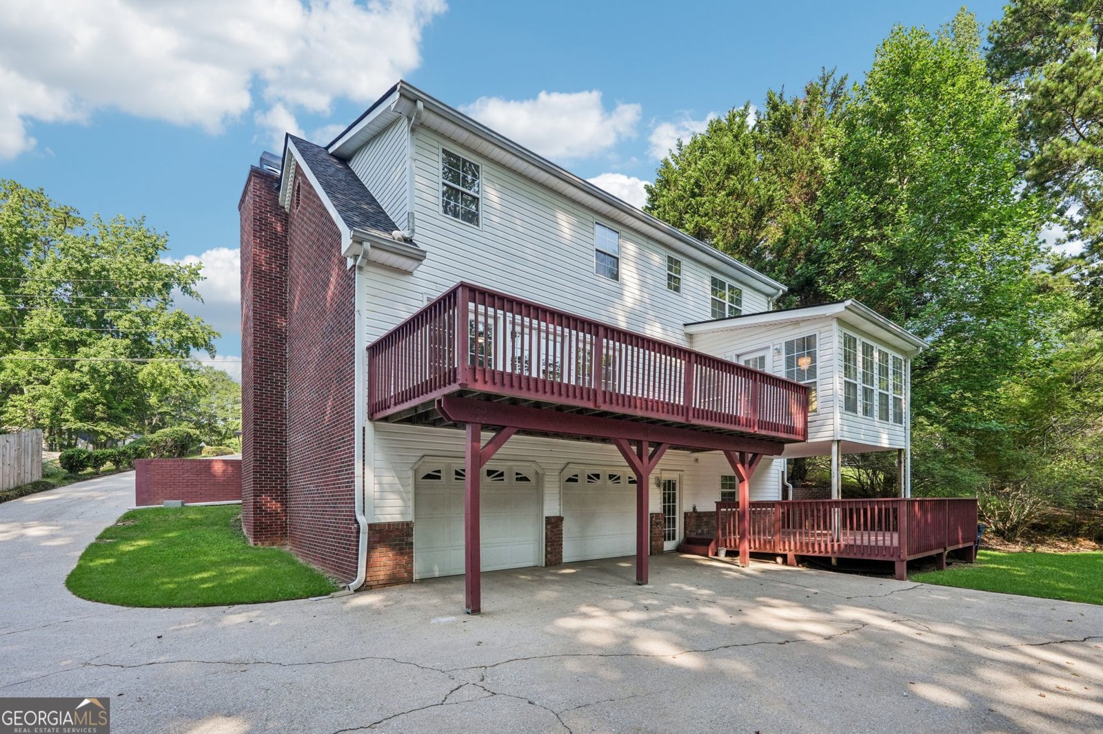 6841 Fairway Ridge Drive Douglasville - 27