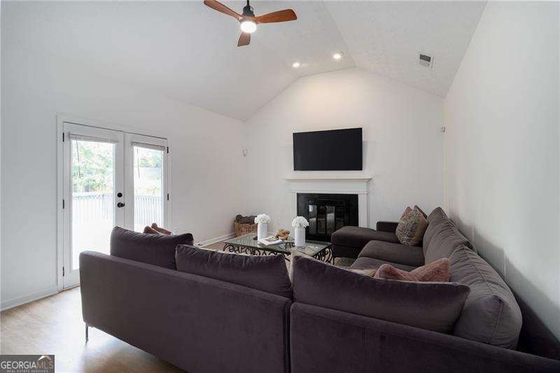 3185 Perch Drive Marietta - 21