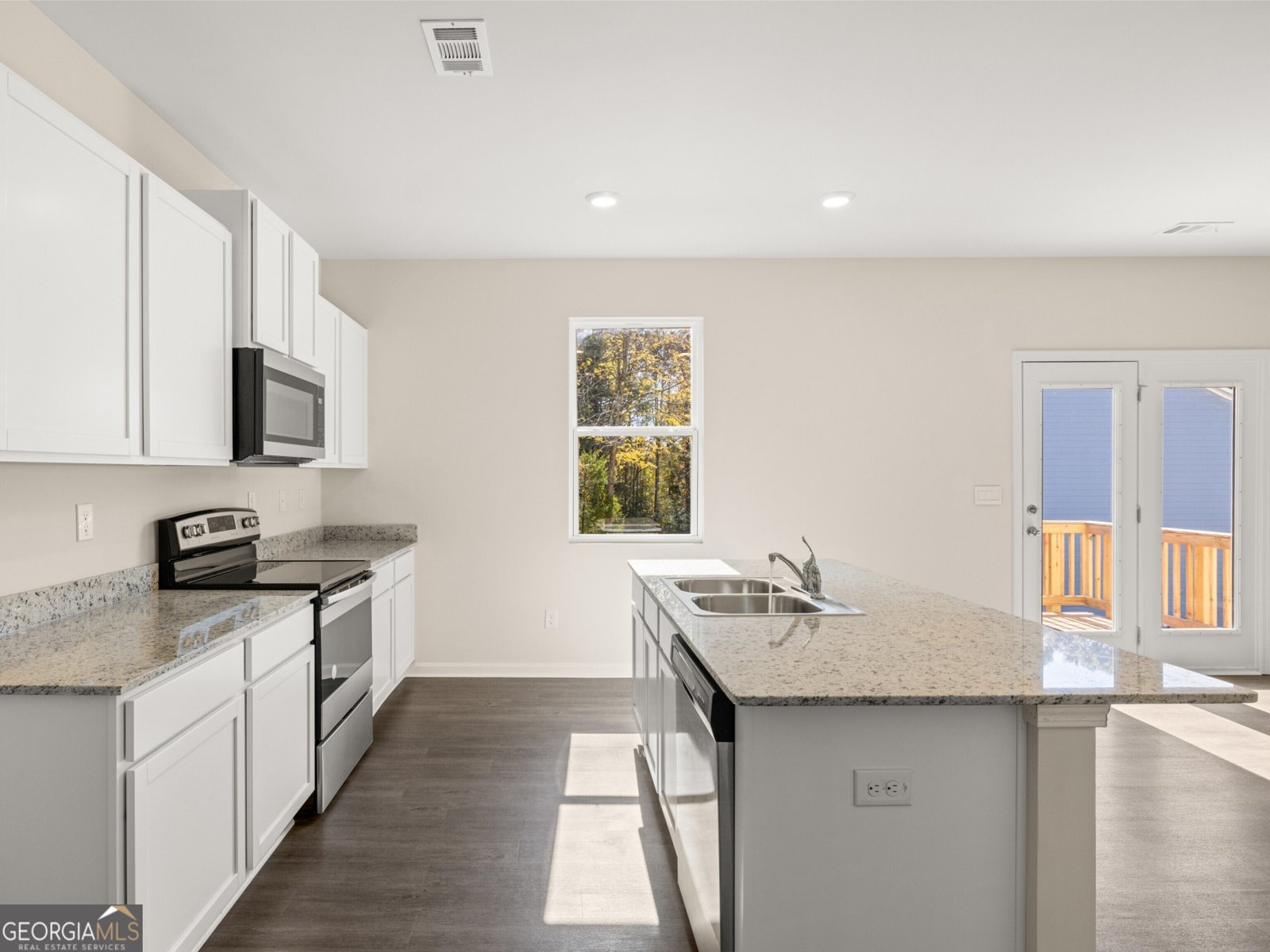 8225 Coldstream Drive Fairburn - 5