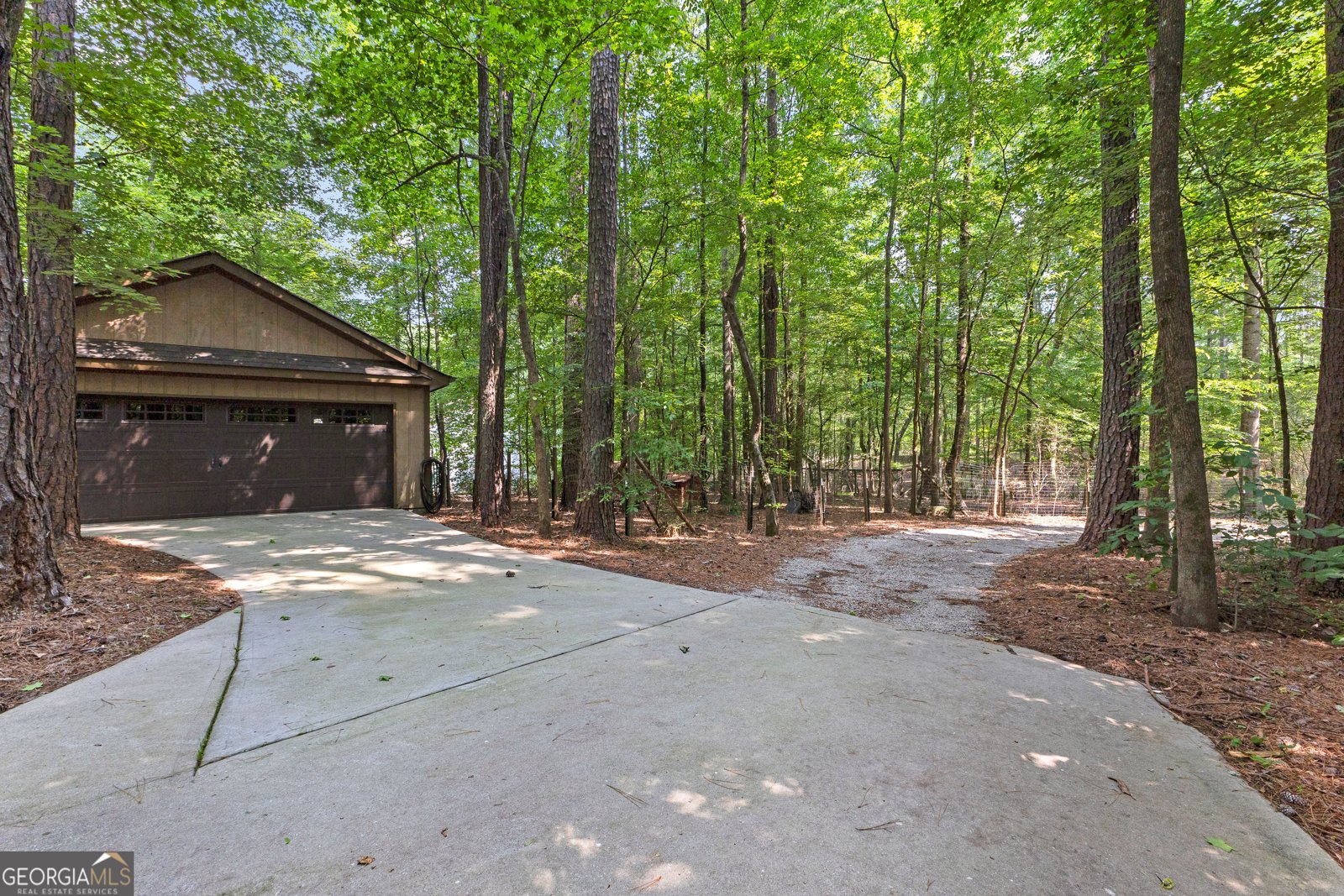 654 Cannon Road Sharpsburg - 79