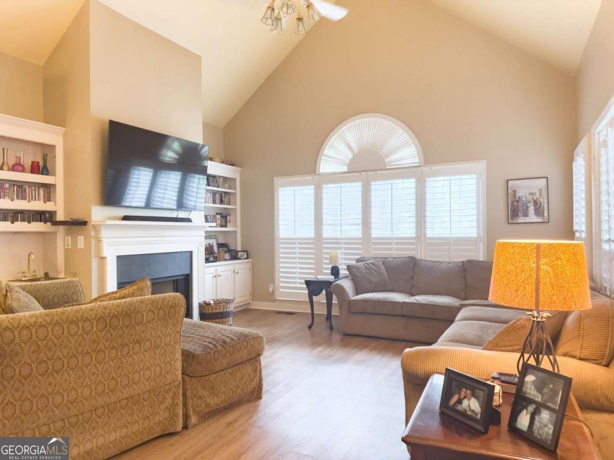 330 Hughes Branch Close Alpharetta - 31