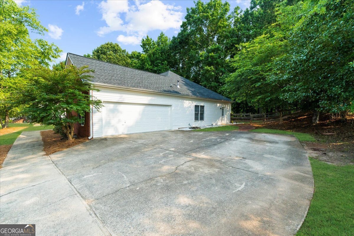 7610 Golden Sands Drive Cumming - 2