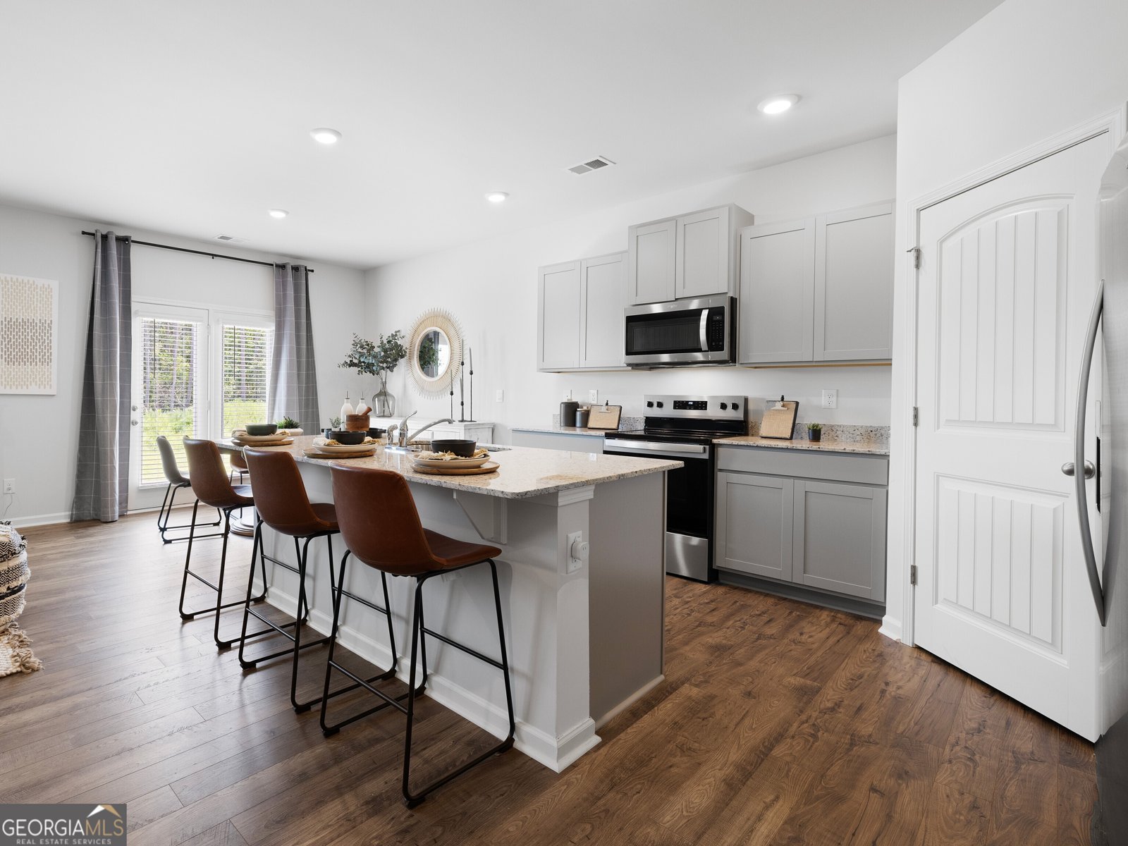8215 Coldstream Drive Fairburn - 5