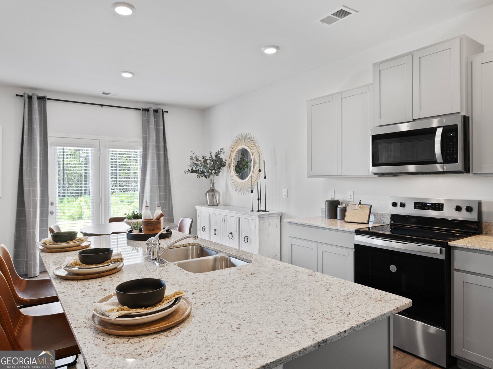 8215 Coldstream Drive Fairburn - 7