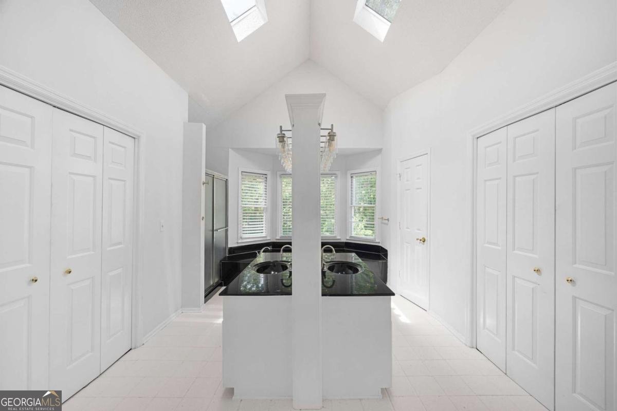 2108 Yorkshire Court Woodstock - 17