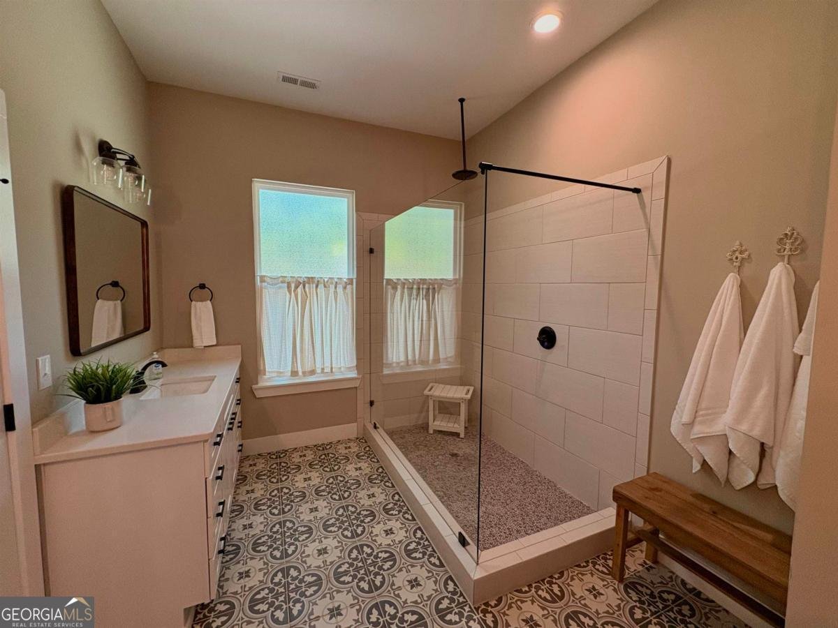132 Newport Road Milledgeville - 27