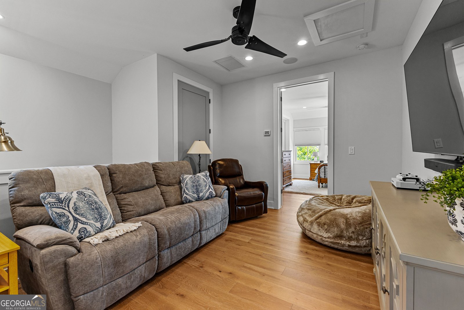 185 Central Avenue Fayetteville - 54