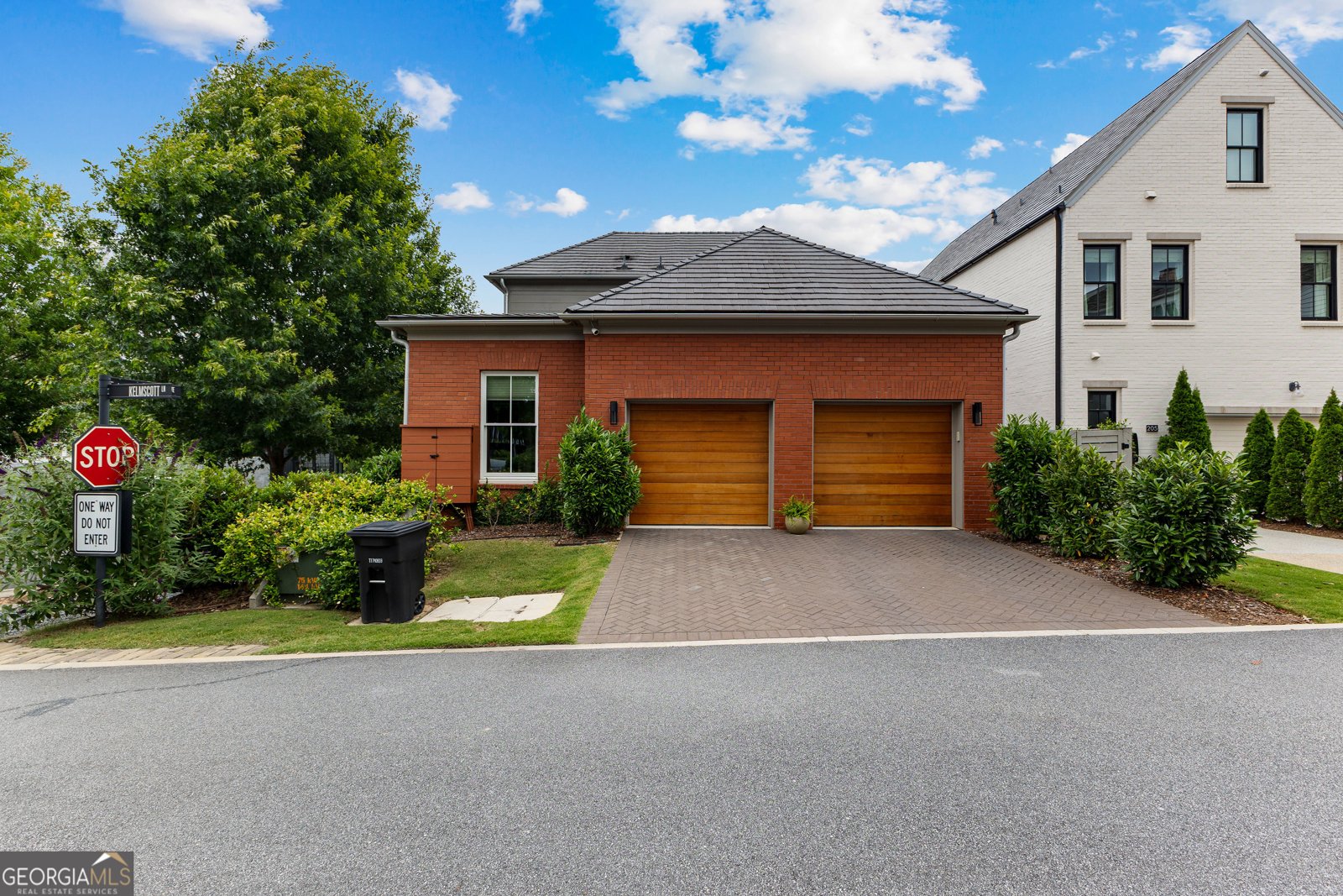185 Central Avenue Fayetteville - 72