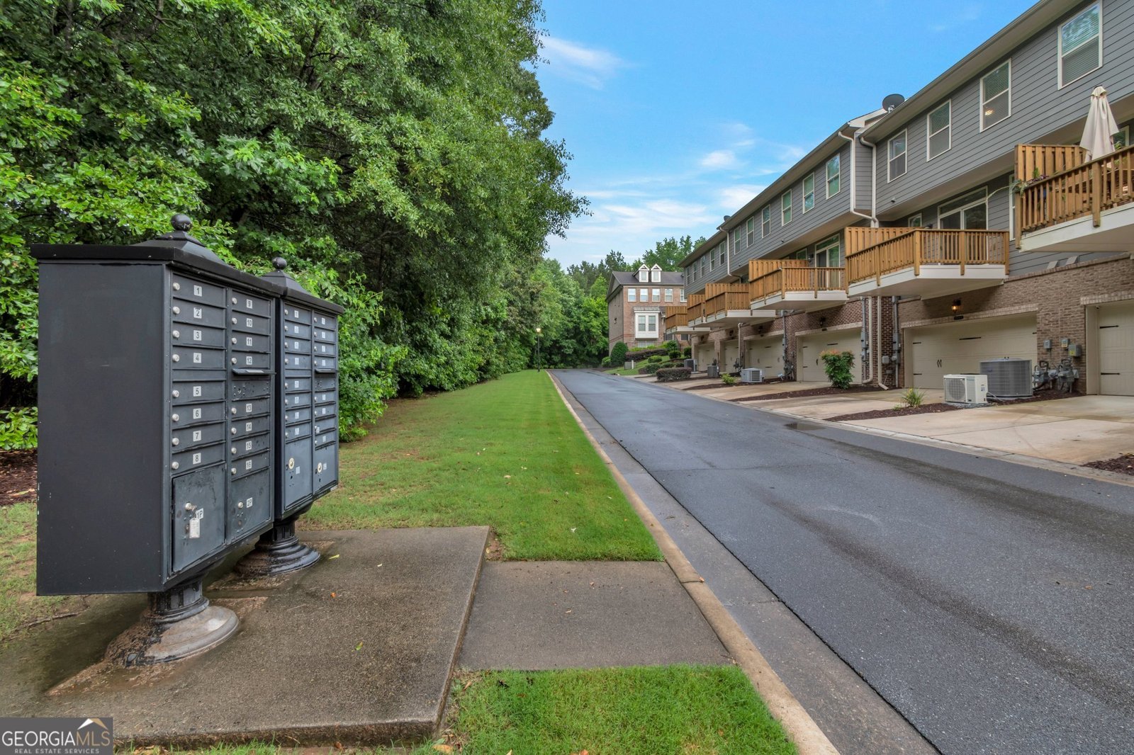 7850 Willoughby Court Alpharetta - 10