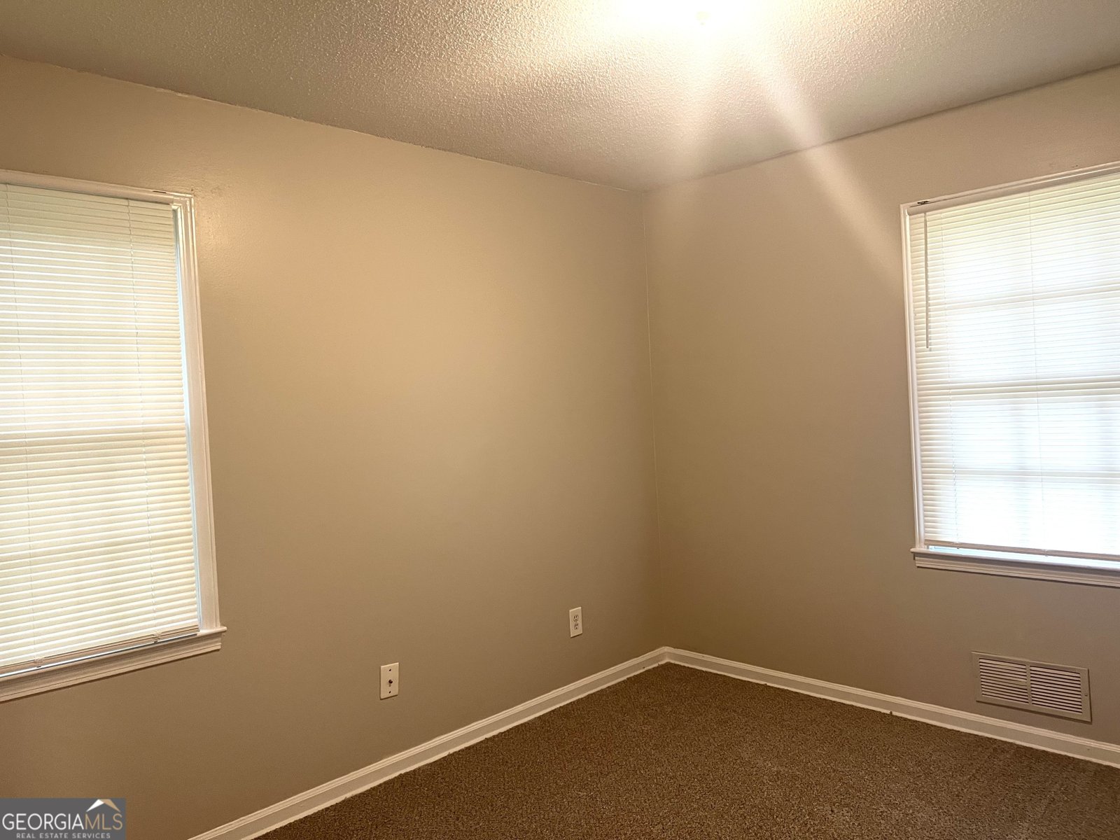 4196 Lehigh Boulevard Decatur - 8