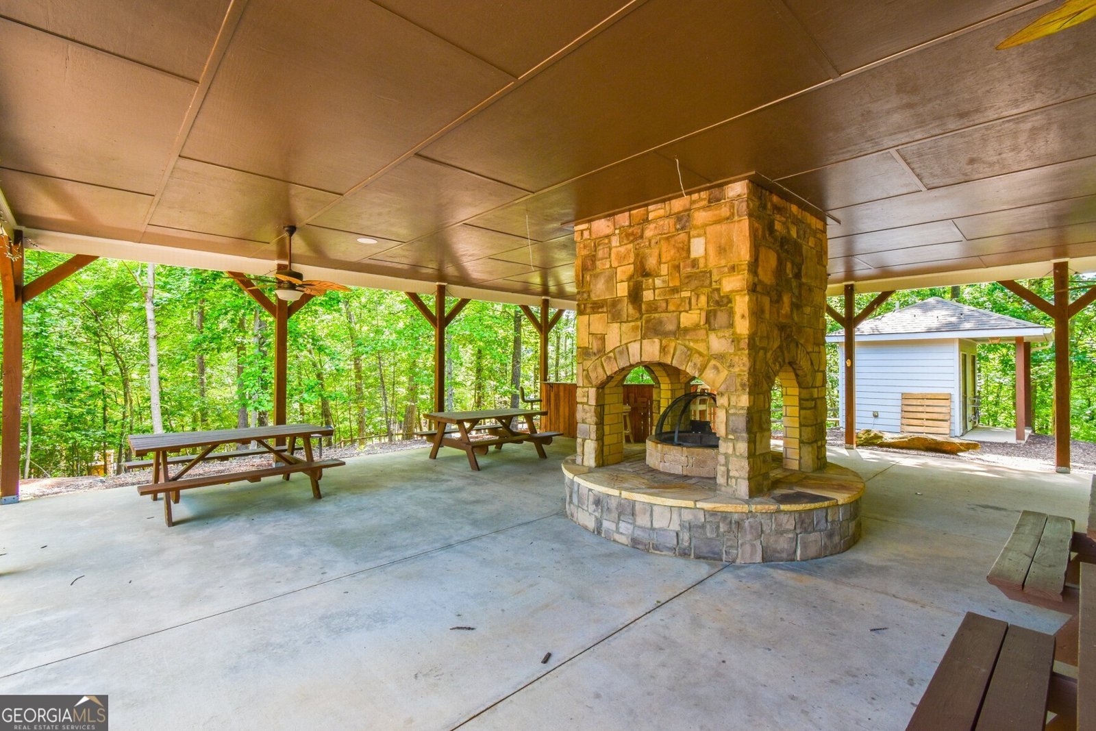 7335 Sawgrass Drive Dawsonville - 45