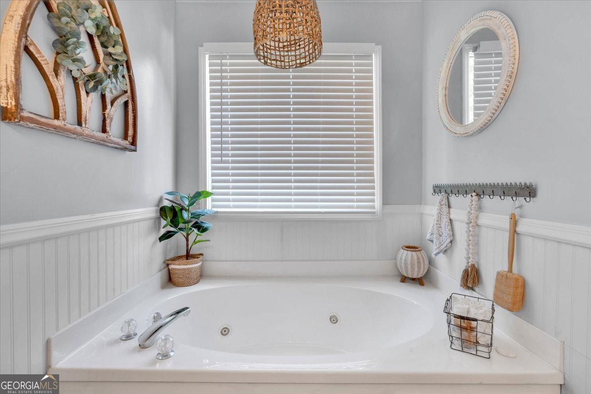 15 Split Oak Drive Cartersville - 33