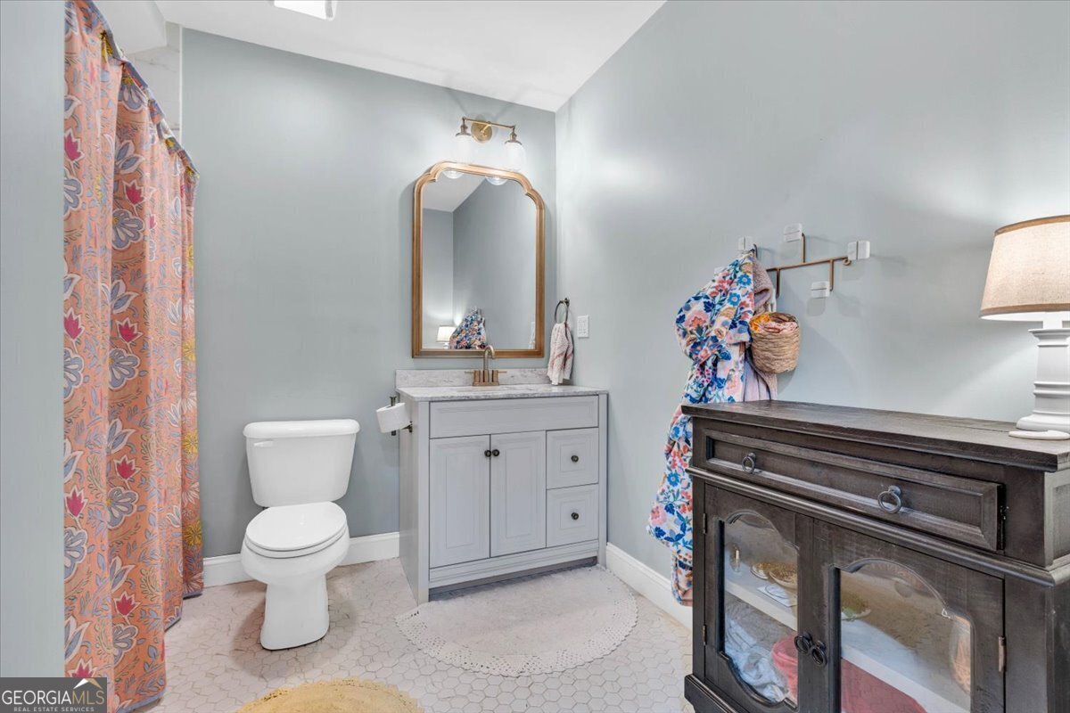 15 Split Oak Drive Cartersville - 37