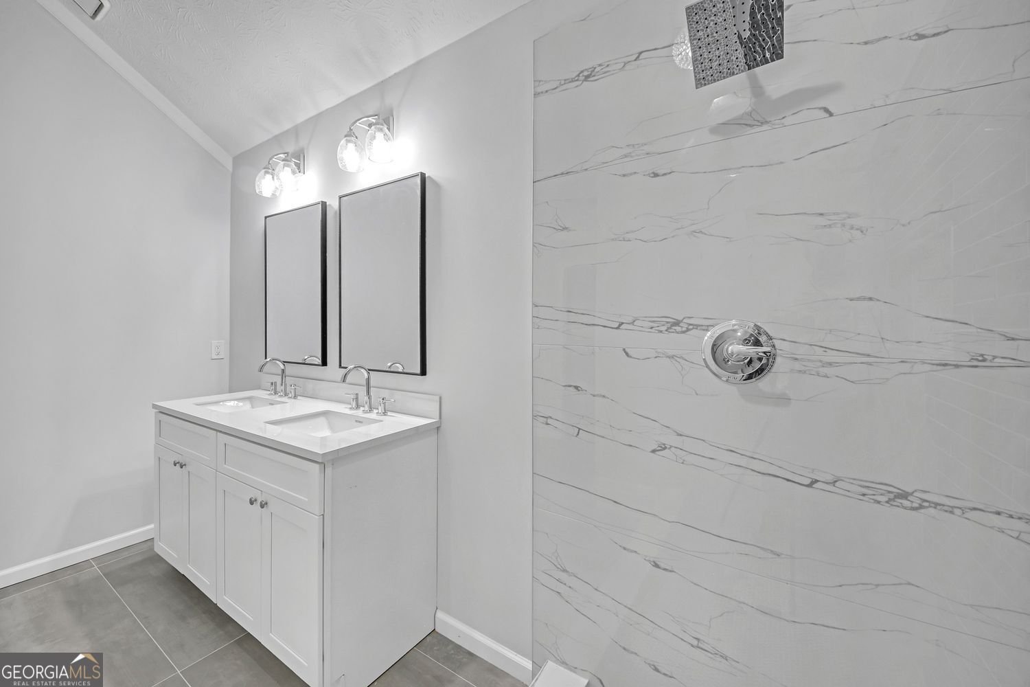63 Lakeview Lane Stockbridge - 17