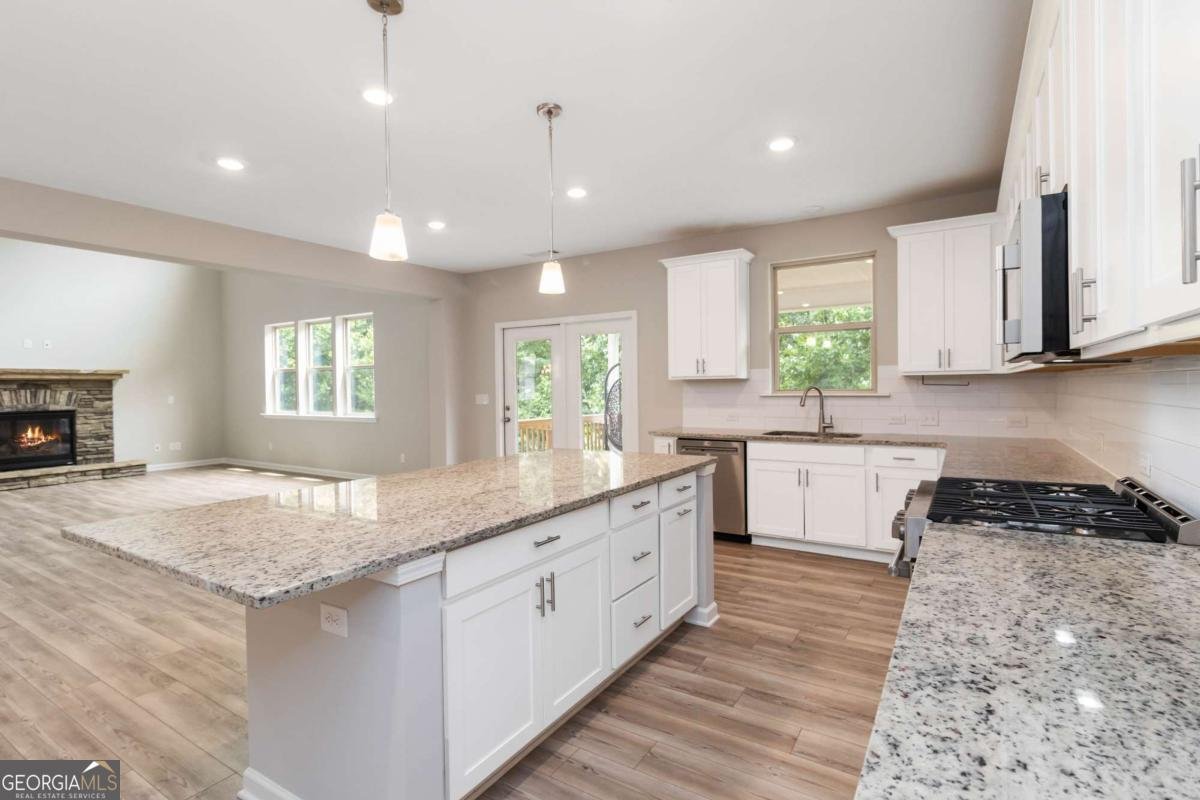 4000 Red Canoe Bend Lilburn - 18