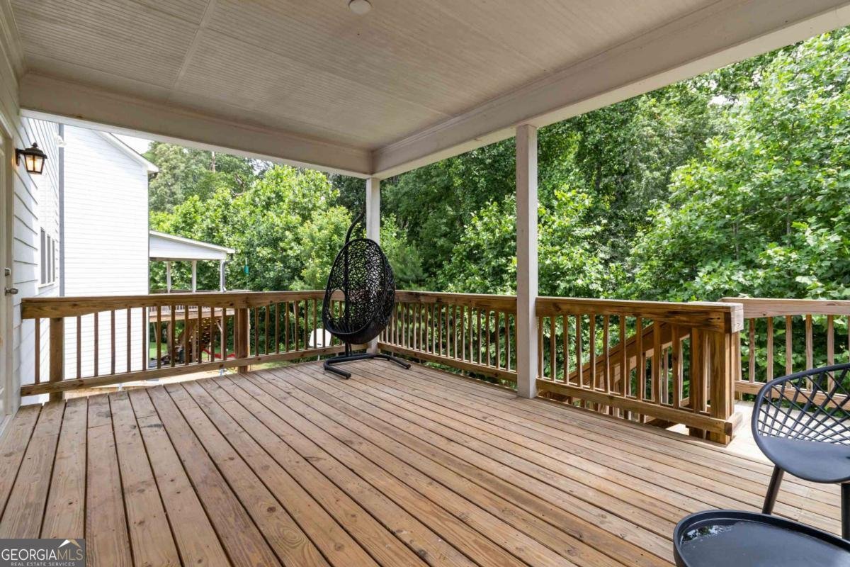 4000 Red Canoe Bend Lilburn - 40
