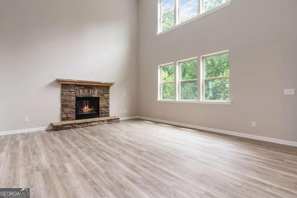 4000 Red Canoe Bend Lilburn - 9