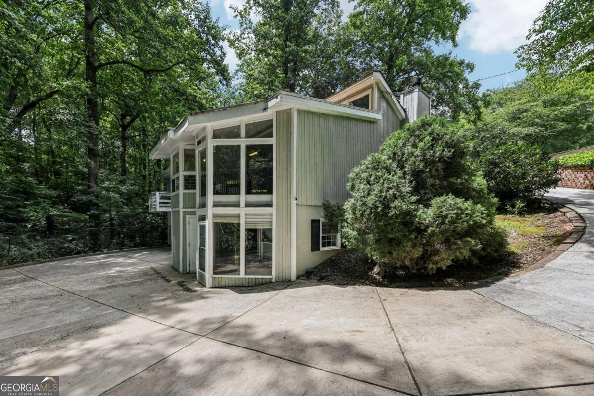 405 Forest Valley Road Sandy Springs - 32