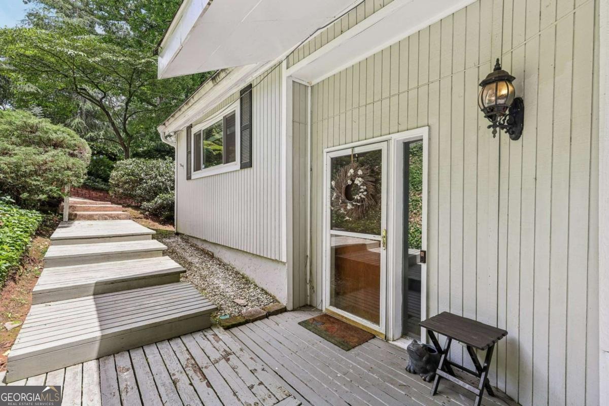 405 Forest Valley Road Sandy Springs - 4