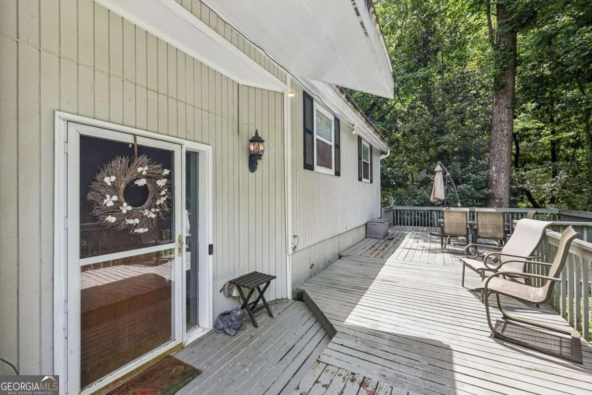 405 Forest Valley Road Sandy Springs - 5