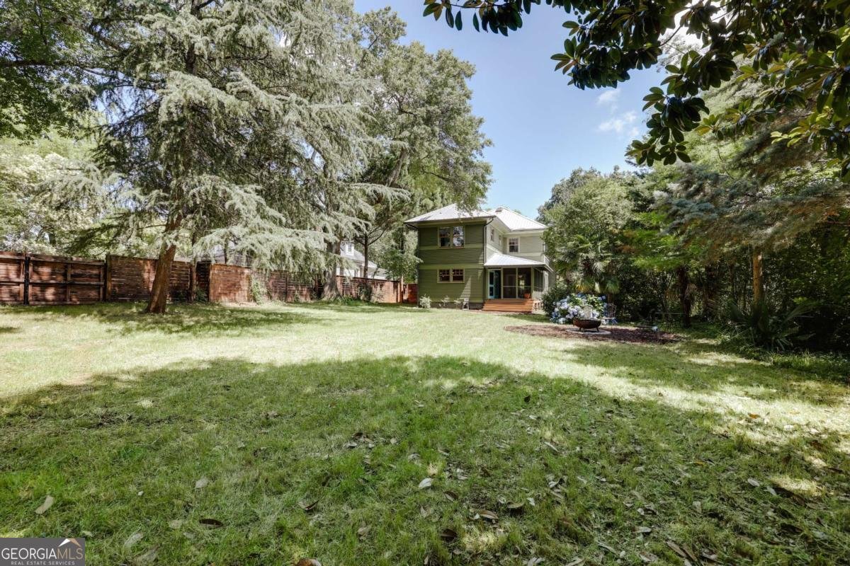 781 Boulevard Athens - 44