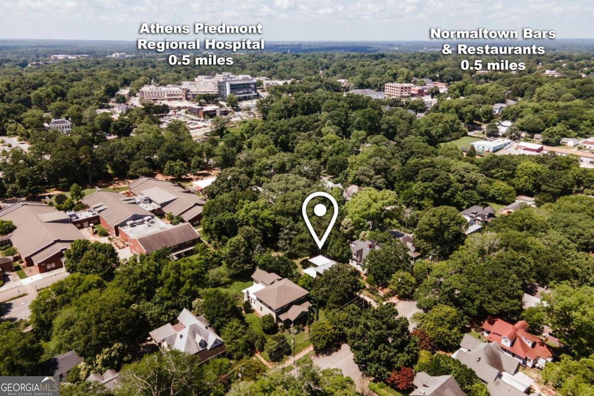 781 Boulevard Athens - 52