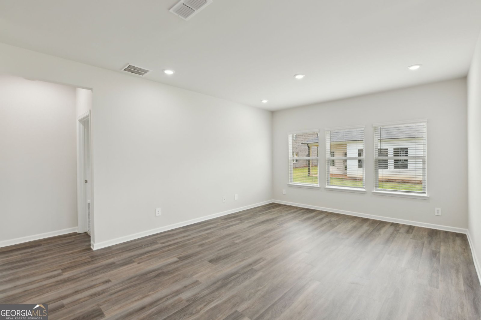 7760 Sheffield Terrace Fairburn - 40