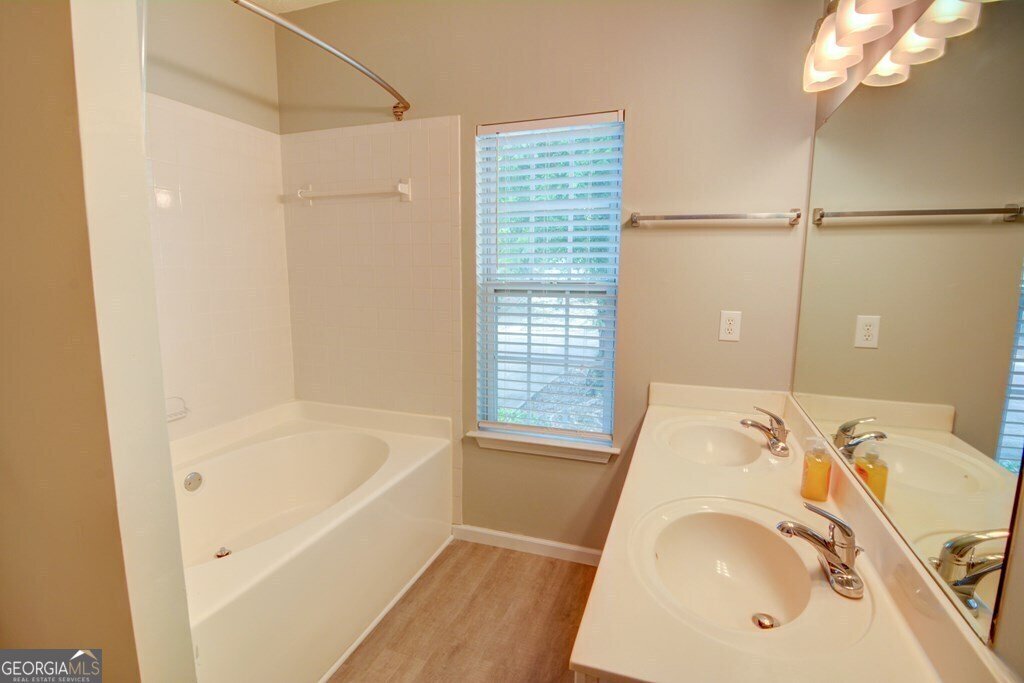 4149 Spring Cove Drive Duluth - 18