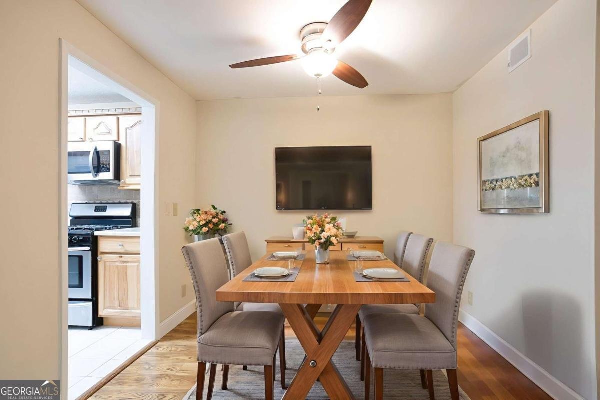 408 River Run Drive Sandy Springs - 9