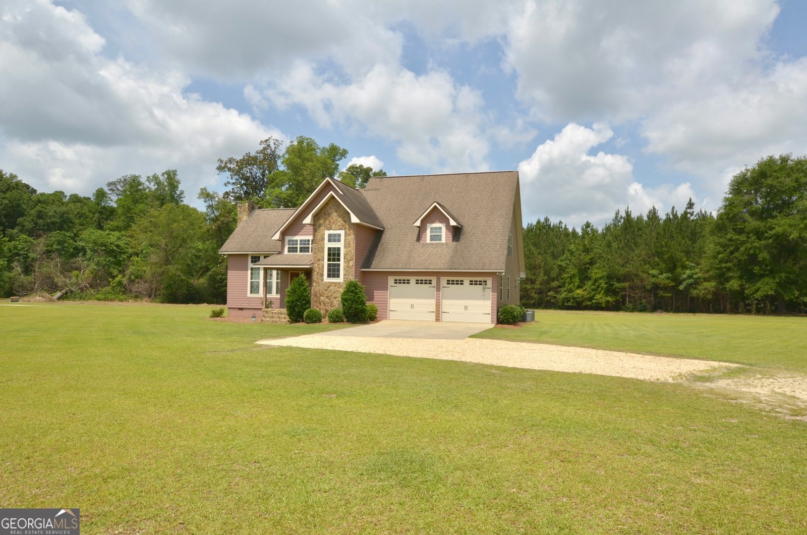 2025 Chicken Road Dudley - 2