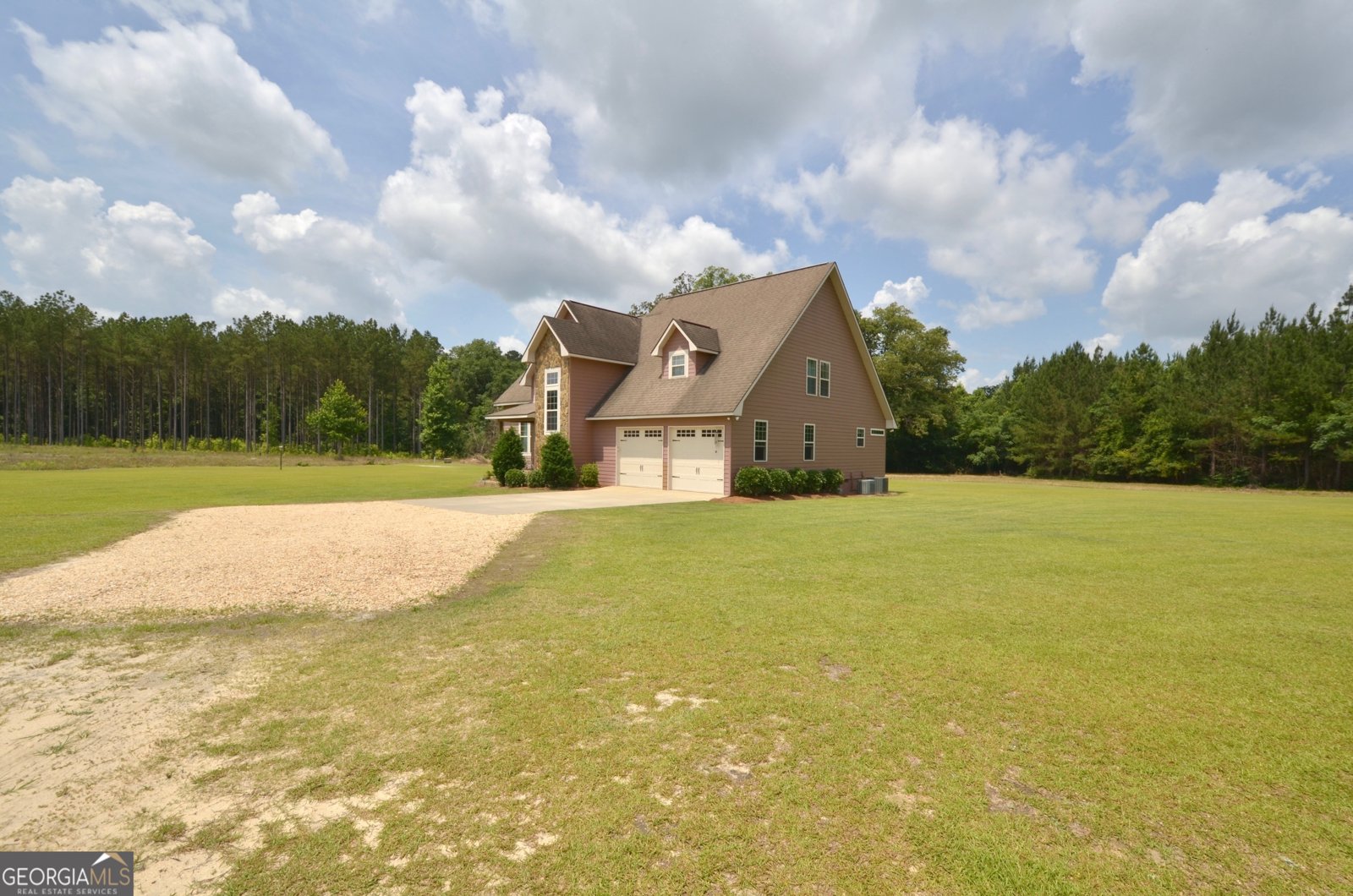 2025 Chicken Road Dudley - 3