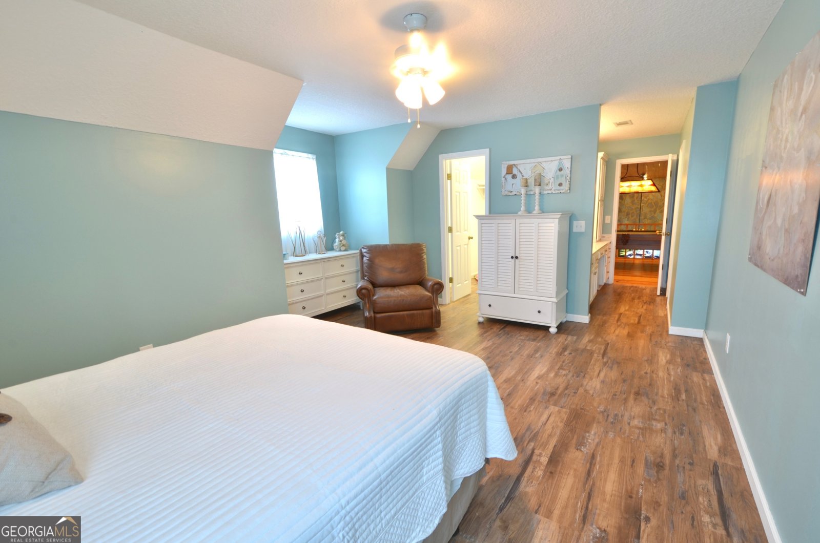 2025 Chicken Road Dudley - 37