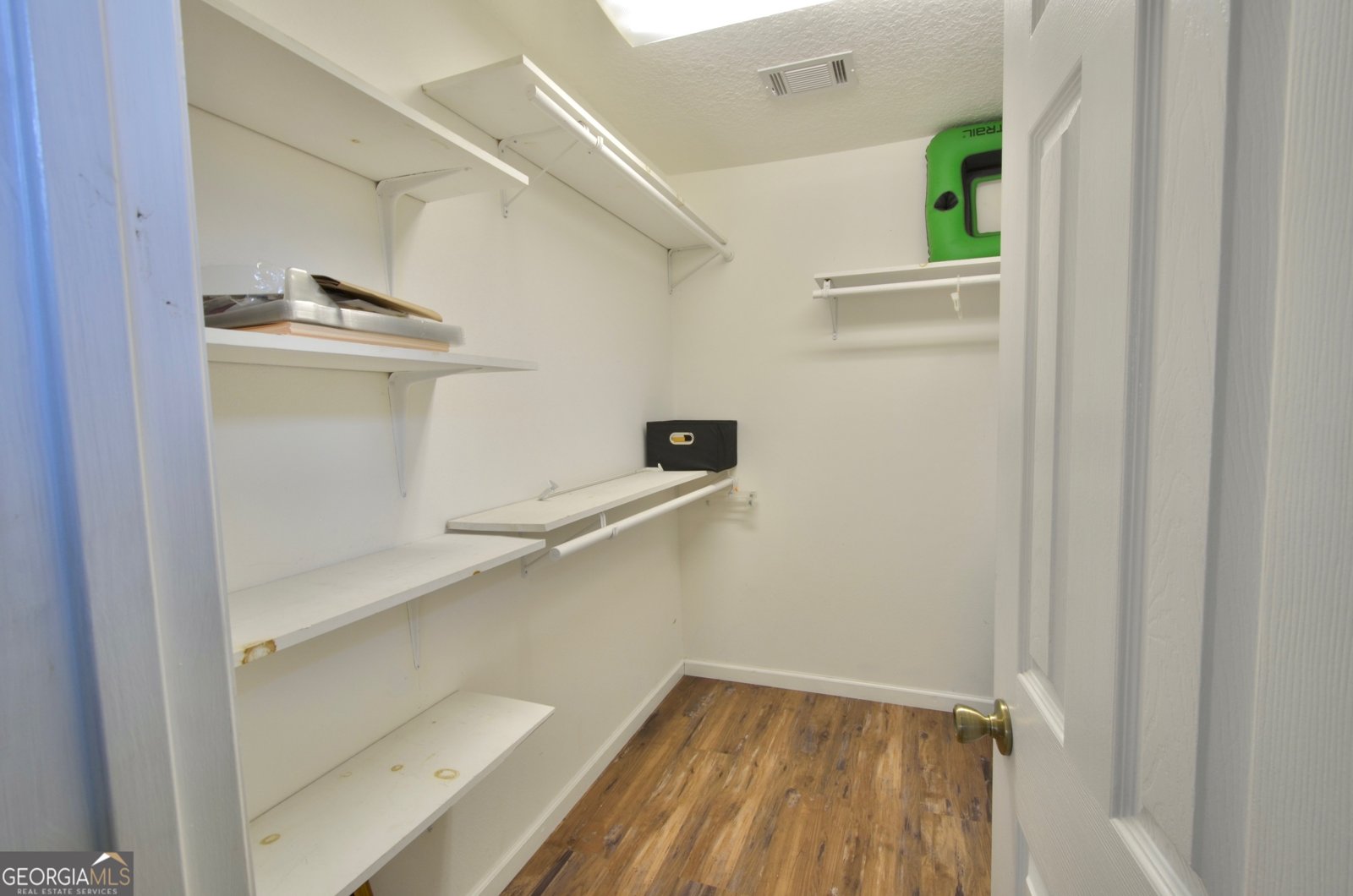 2025 Chicken Road Dudley - 39